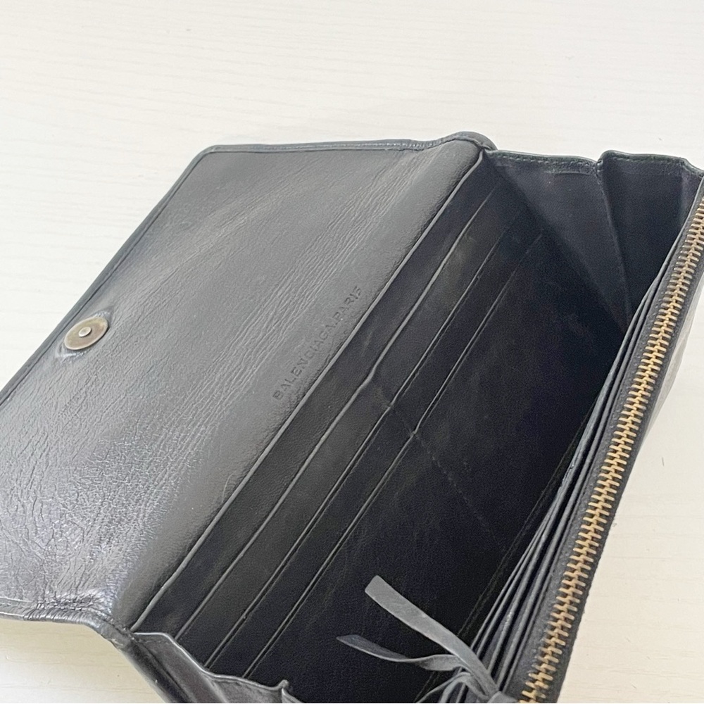 Balenciaga black leather city long snap wallet - Picture 5 of 13